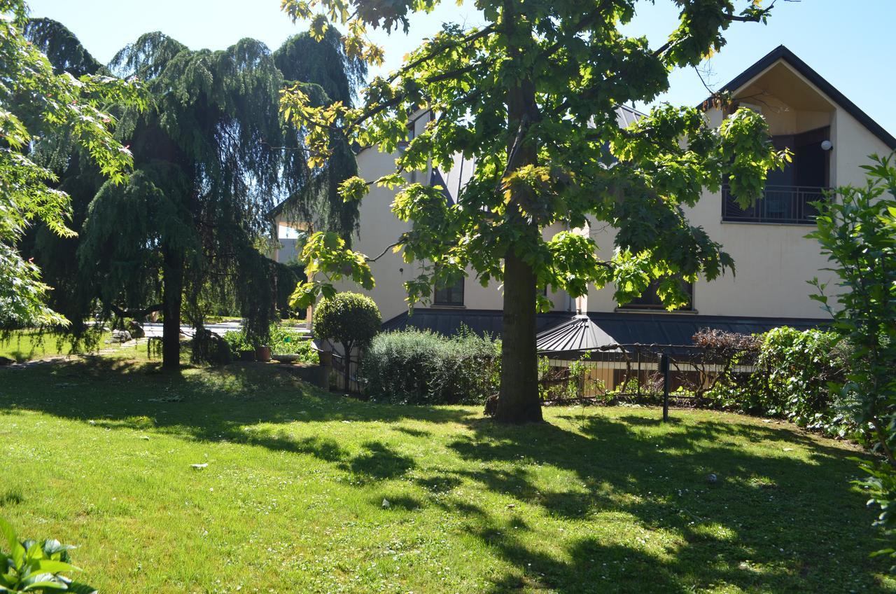 Villa Olivares Corbetta Exterior foto